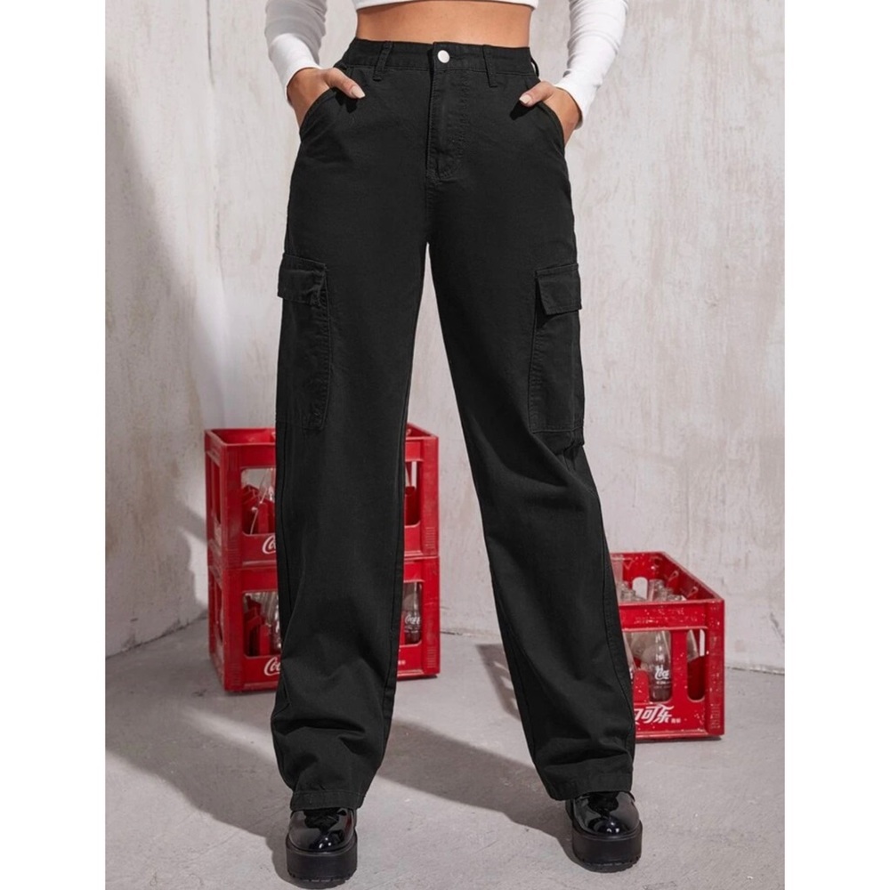 High Waisted Slant Pocket Cargo Jeans